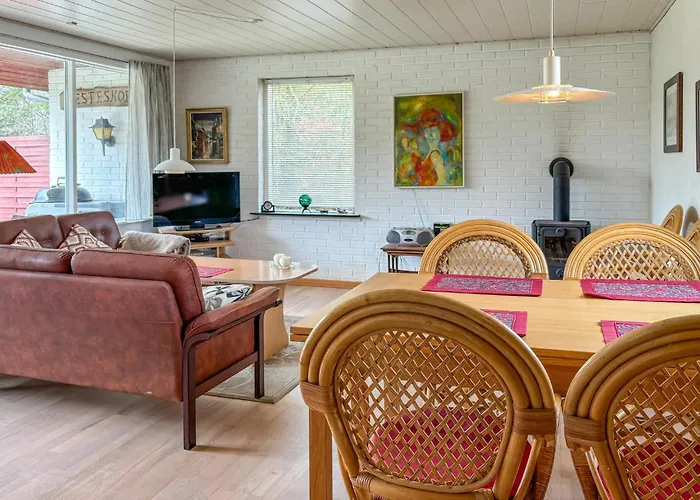 Σπίτι διακοπών Lovely In With Wifi Fjerritslev